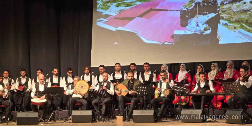 Elazığ’da Harput Müziği Konseri mest etti