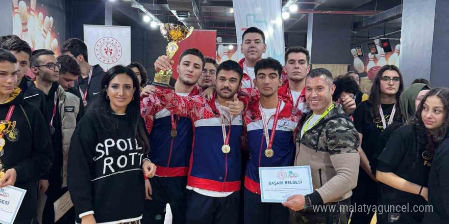 Elazığ’da okullararası bowling müsabakası sona erdi