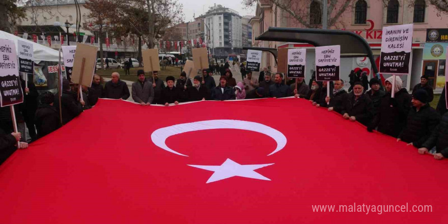 Elazığ’da 'Sessiz Çığlık' eylemi sürüyor