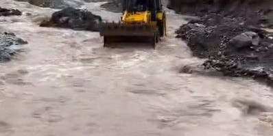 Elazığ’da şiddetli yağışlar köy yollarına zarar verdi