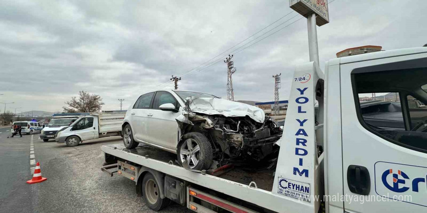 Elazığ’da trafik kazası: 2 yaralı