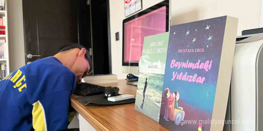 Ellerini kullanamayan Erol, burnuyla 328 sayfalık kitap yazdı