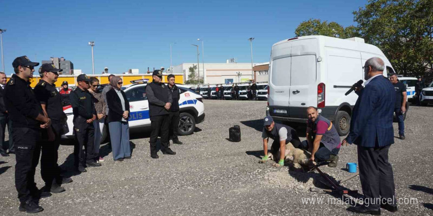 Emniyete hibe edilen 54 araç polislerin gücüne güç katacak