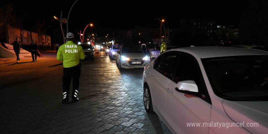 Emniyetin sıkı denetimine vatandaştan tam not: 