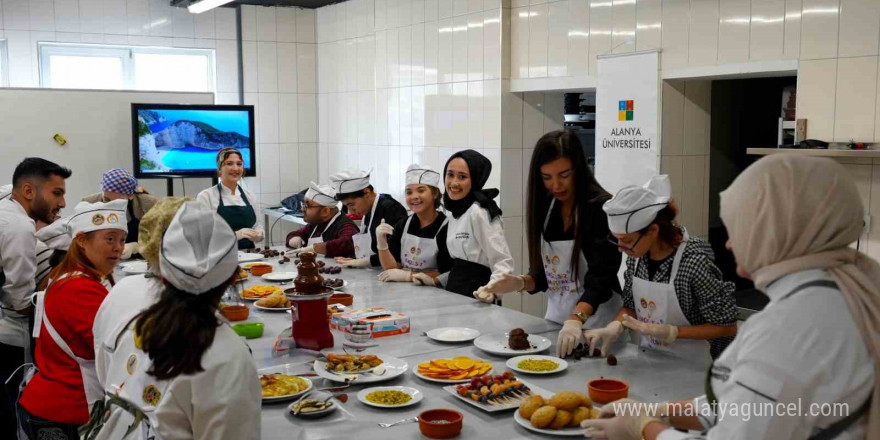 Engelli bireylerden en tatlı atölye