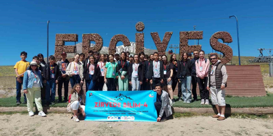 Erciyes A.Ş. Erciyes Dağı Bilim Okulu’nda 26 ilden öğrencileri zirvede buluşturdu