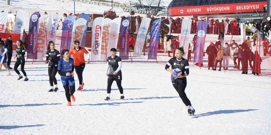 Erciyes’te Kar Ragbi Türkiye Şampiyonası heyecanı başladı