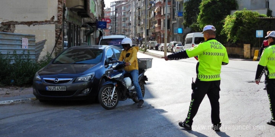 Erdek’teki motosikletlere sıkı denetim başlıyor