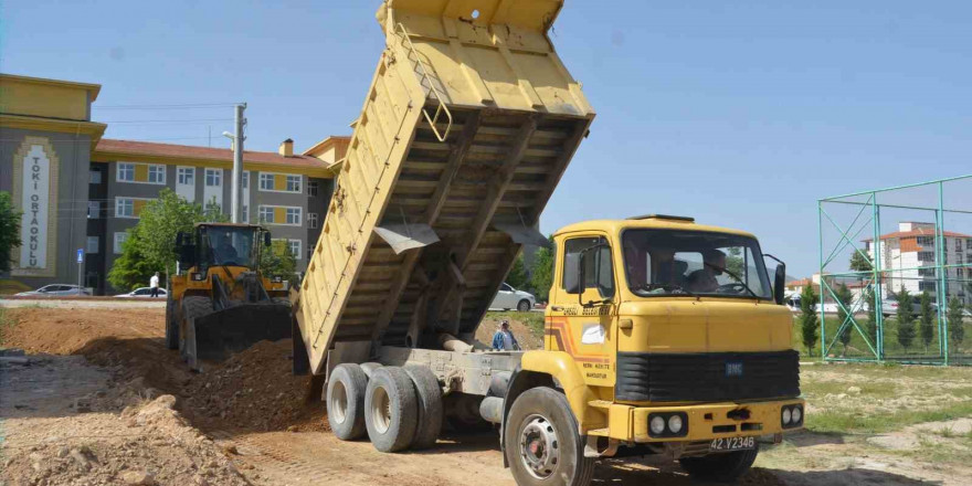 Ereğli Belediyesi şehre yeni yollar kazandırıyor