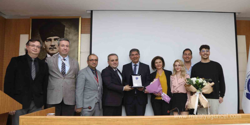 ERÜ Tıp Fakültesi’nde emekli profesöre tören düzenlendi