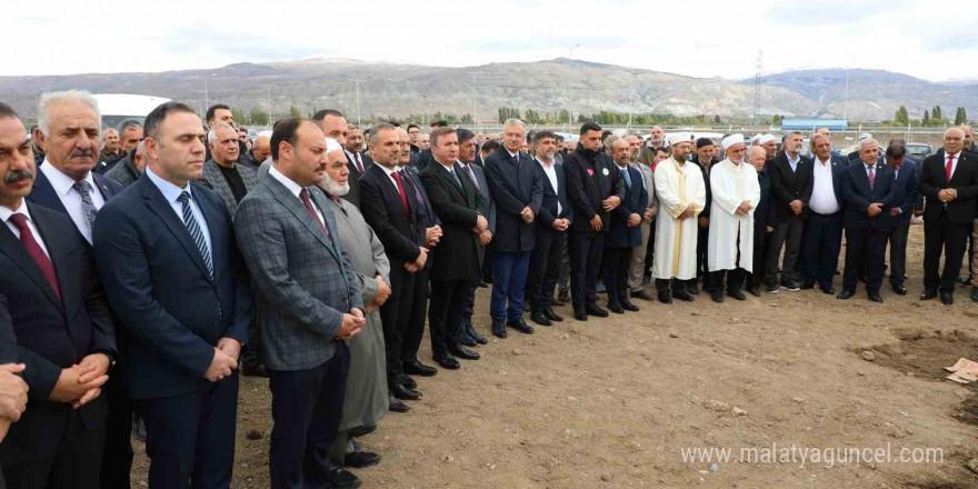 Erzincan Ceza İnfaz Kurumu’nda 'Muhammed Nayir Camii ve Ayşe Aktaş Kur’an Kursu açıldı