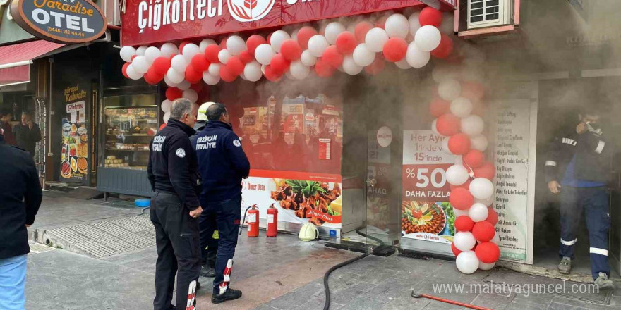 Erzincan’da çiğköftecide yangın paniği