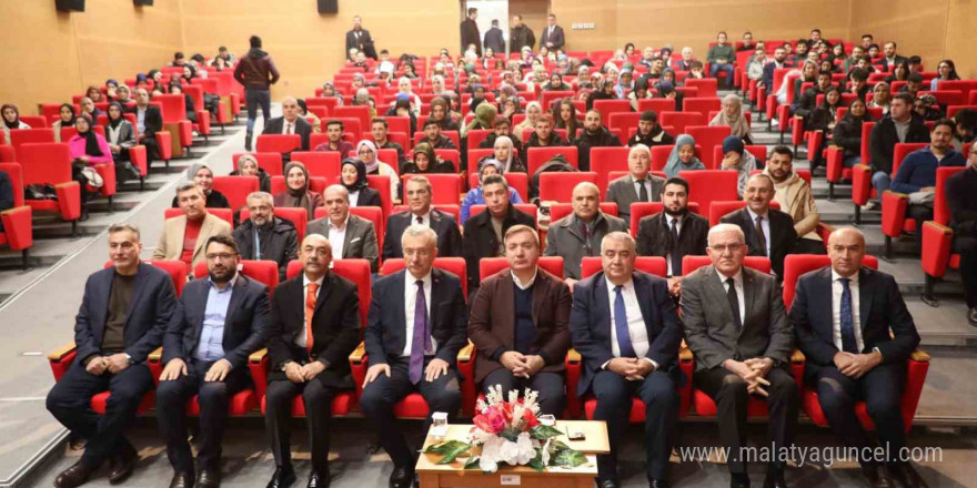 Erzincan’da “Yer Bildirimleri” adlı konferans düzenlendi