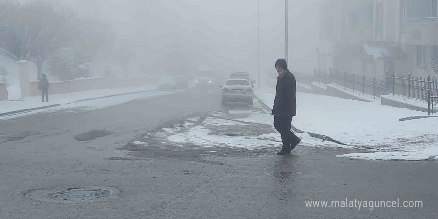 Erzurum sis ve kara teslim oldu