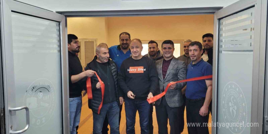 Erzurum’a dünya standartlarında bilardo salonu