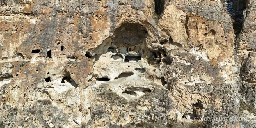 Erzurum’da Kırk Pencereli Mağaraları keşfedilmeyi bekliyor