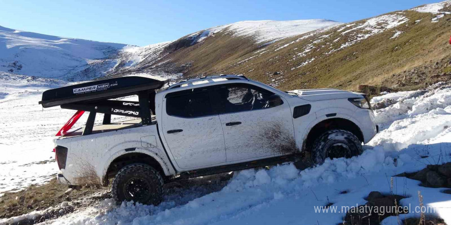 Erzurum’un saklı güzelliklerini off-road ile keşfediyorlar