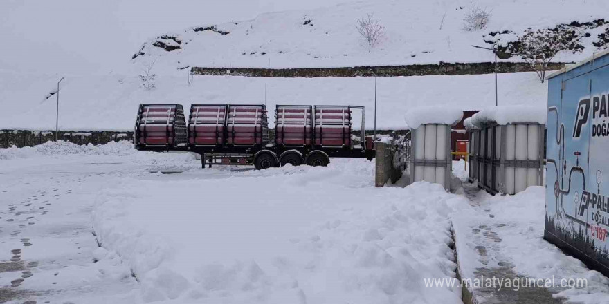 Erzurum’un Uzundere ilçesinde doğalgaz krizi