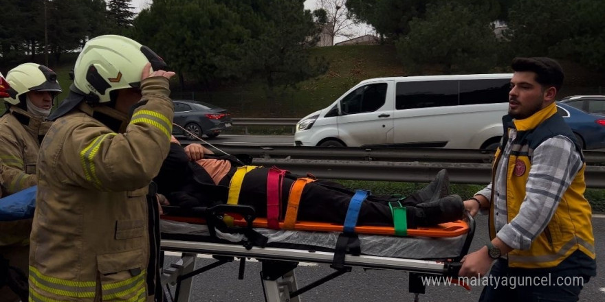 Esenyurt’ta zincirleme trafik kazası: 3 yaralı