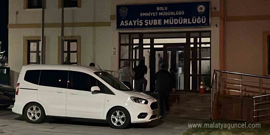 Eşini ve kayınpederini öldüren sanığa 54 yıl 2 ay hapis