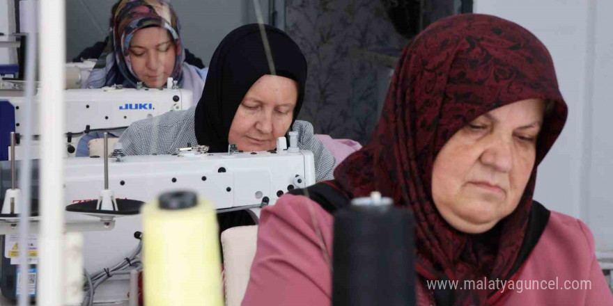 Eskişehir’de bir araya gelen ev hanımları kendi işletmelerini kurdu