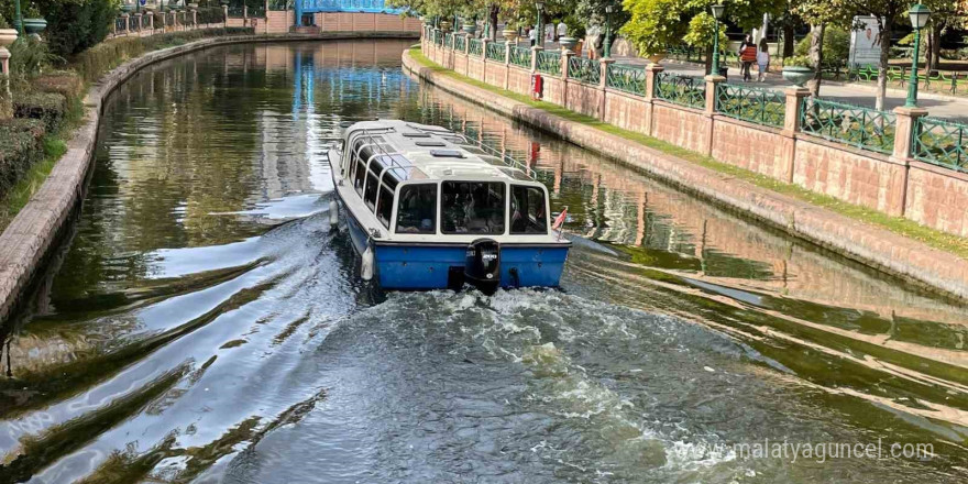 Eskişehir’de gondol sırası yoğunluğu oluştu