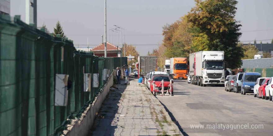 Eskişehir’de şüpheli paketten poşet çıktı