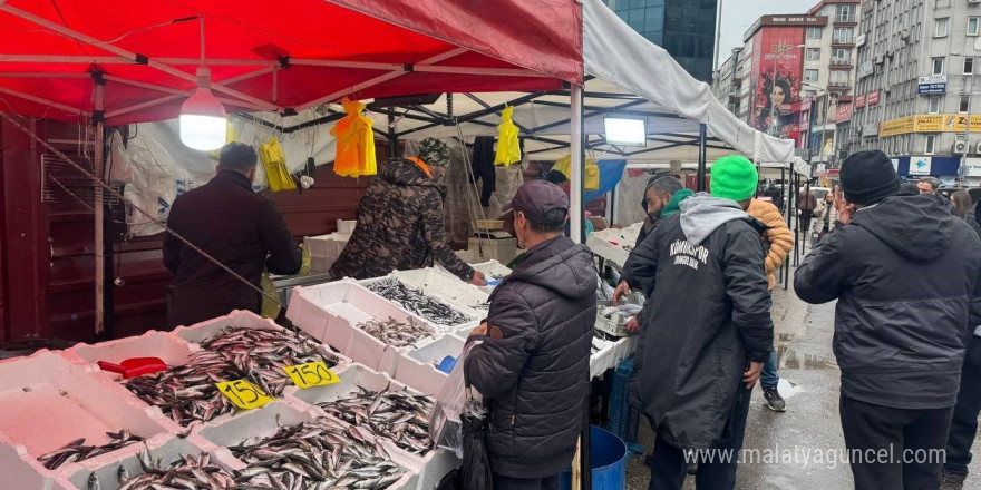 Esnaftan belediye başkanına balık hali tepkisi