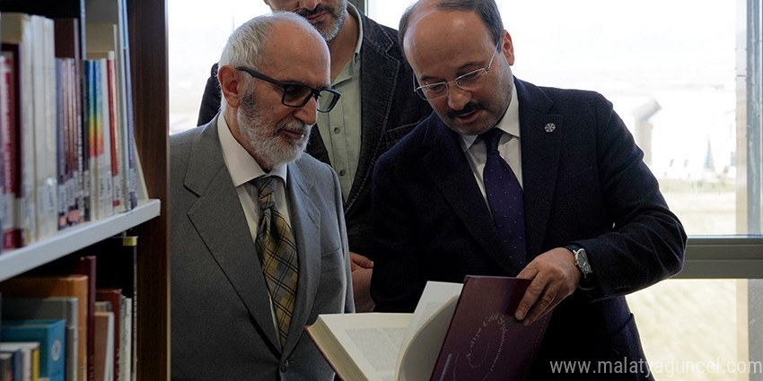 ETÜ Kütüphanesi, Prof. Dr. Turgut Karabey’in kitap bağışı ile akademik mirasını güçlendiriyor