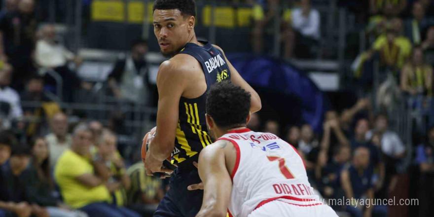 Fenerbahçe, Euroleague’e galibiyetle başladı