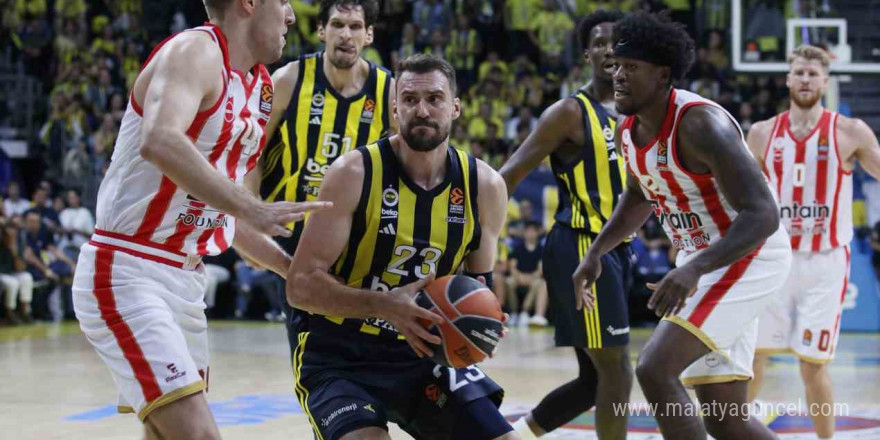 Fenerbahçe, Euroleague’e galibiyetle başladı