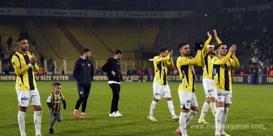 Fenerbahçe, golcüleriyle 3 puana uzandı