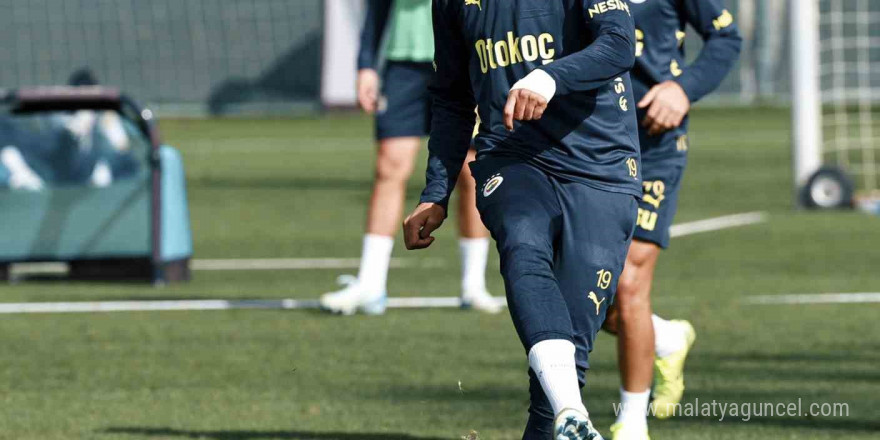 Fenerbahçe, Trabzonspor maçı hazırlıklarını sürdürdü