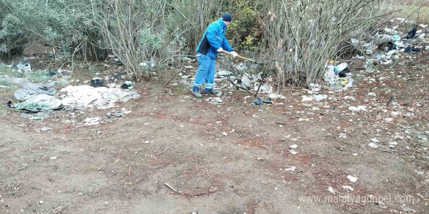 Fethiye’deki Çırpı Mesire Alanı, belediye ekiplerince temizlendi