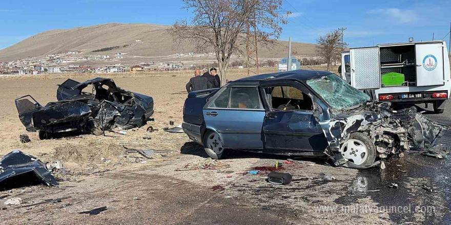 Fiat Tofaş otomobil baba ve oğluna mezar oldu