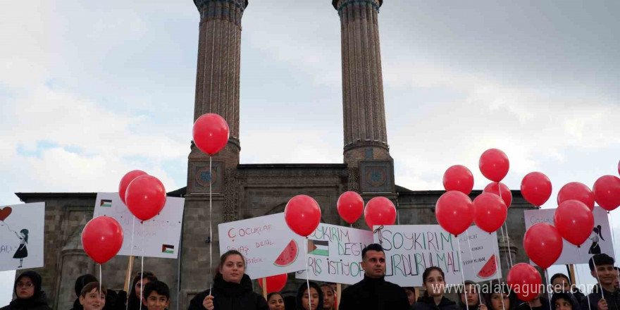 Filistinli çocuklara destek için balon uçurdular