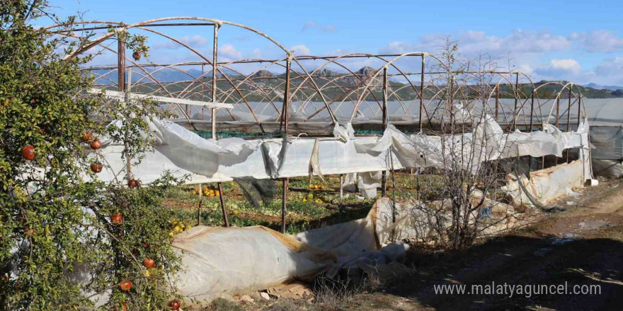 Fırtına ve hortum sonrası Antalya’da hasar tespiti sürüyor