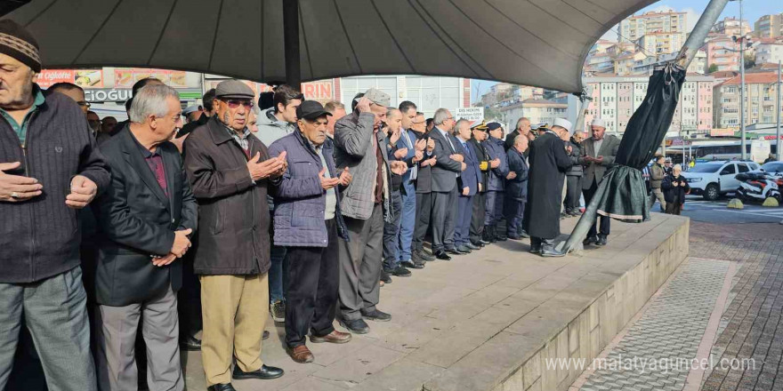 Fırtınada batan Kafkametler’in mürettebatına gıyabi cenaze namazı kılındı