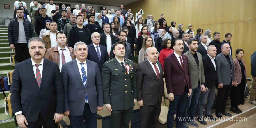 FÜ’de ’Mehmet Akif Ersoy’ anıldı