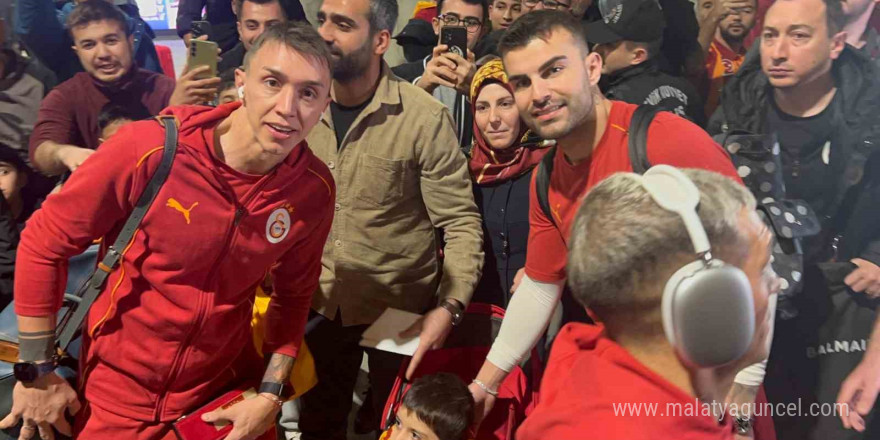 Galatasaray, Hatayspor maçı için Mersin’e geldi