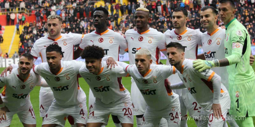 Galatasaray puan farkını 8’e çıkardı