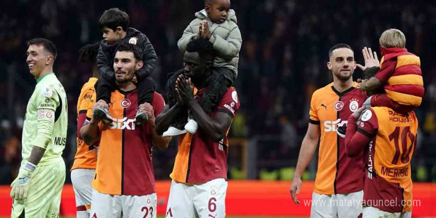 Galatasaray yenilmezlik serini 21 maça çıkardı