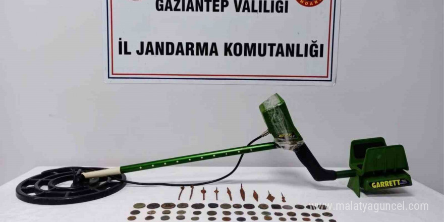 Gaziantep’te 61 adet tarihi eser niteliğinde sikke ele geçirildi