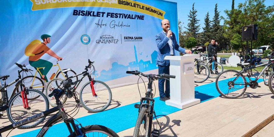 Gaziantep’te Bilal Erdoğan’ın katılımıyla dünya bisiklet günü etkinliği