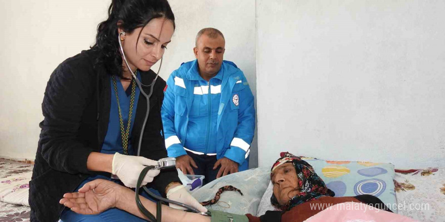 Gaziantep’te vatandaşlar evde sağlık hizmetlerinden memnun