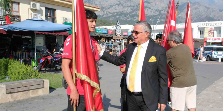 Gaziler düzenlenen törenle anıldı