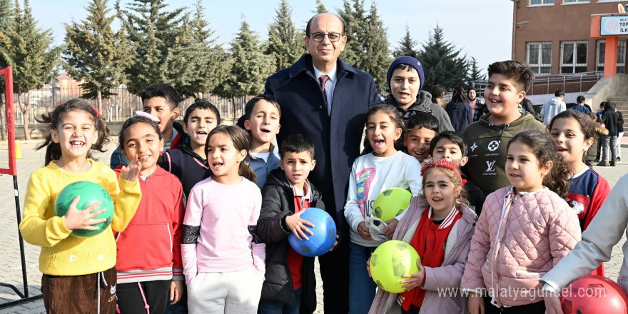 Geçit: ‘Spor İstasyonları örnek bir projedir”