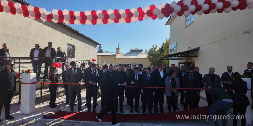 Gediz Sağlık Hizmetleri Meslek Yüksekokulu ek binasının temeli atıldı