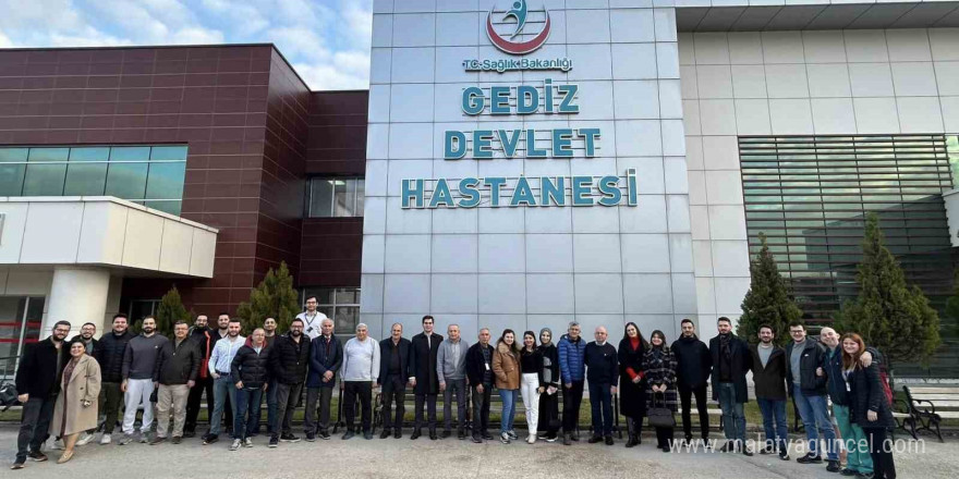 Gediz’de uzman ve aile hekimleri bir araya geldi