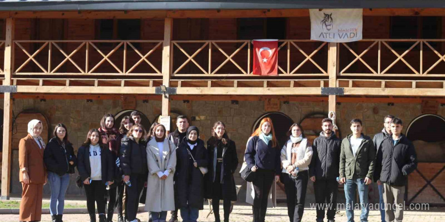 ‘Gençlik Bursa’da Yollarda’ projesi tüm hızıyla sürüyor